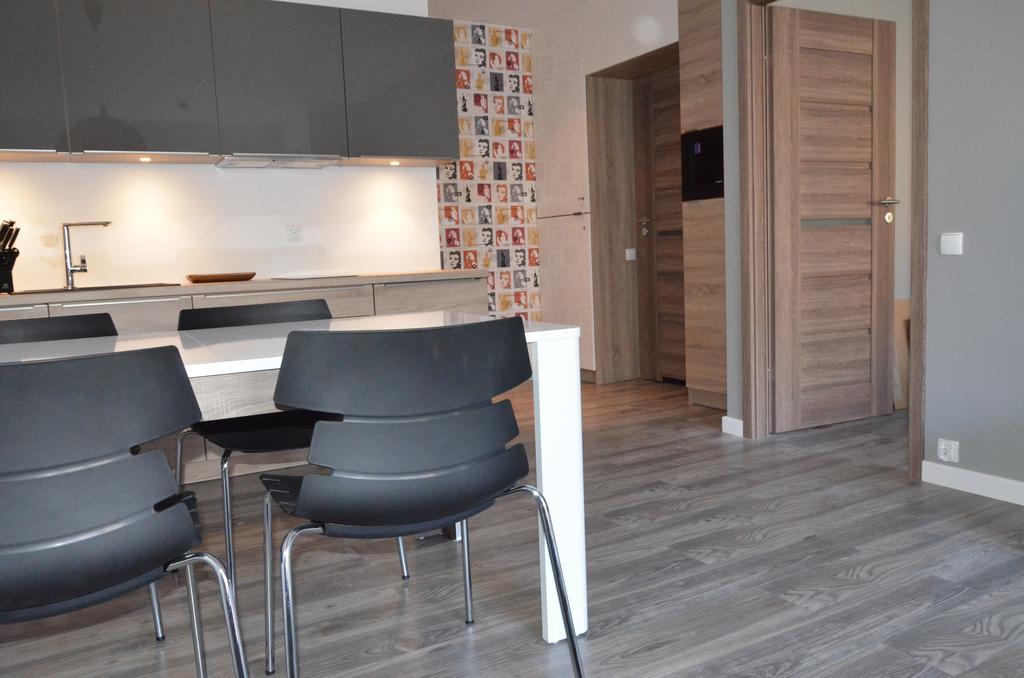 303 Z Garażem Osiedle Polanki Apartment *